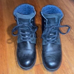 Bull Boxer All Leather Cassie lace up boot size 7 M